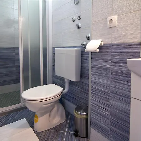 Apartments Donika Komiza Room photo