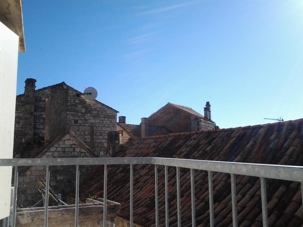 Apartament Donika *